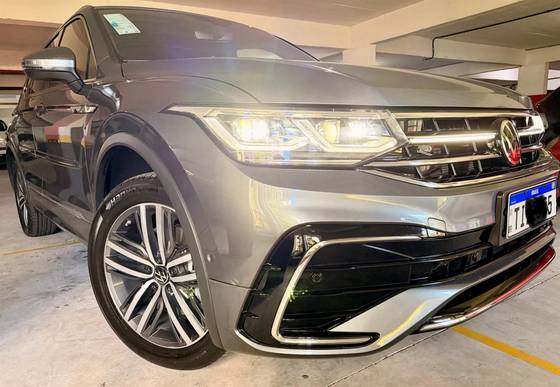 VOLKSWAGEN TIGUAN 2.0 300 TSI GASOLINA ALLSPACE R-LINE AUTOMÁTICO